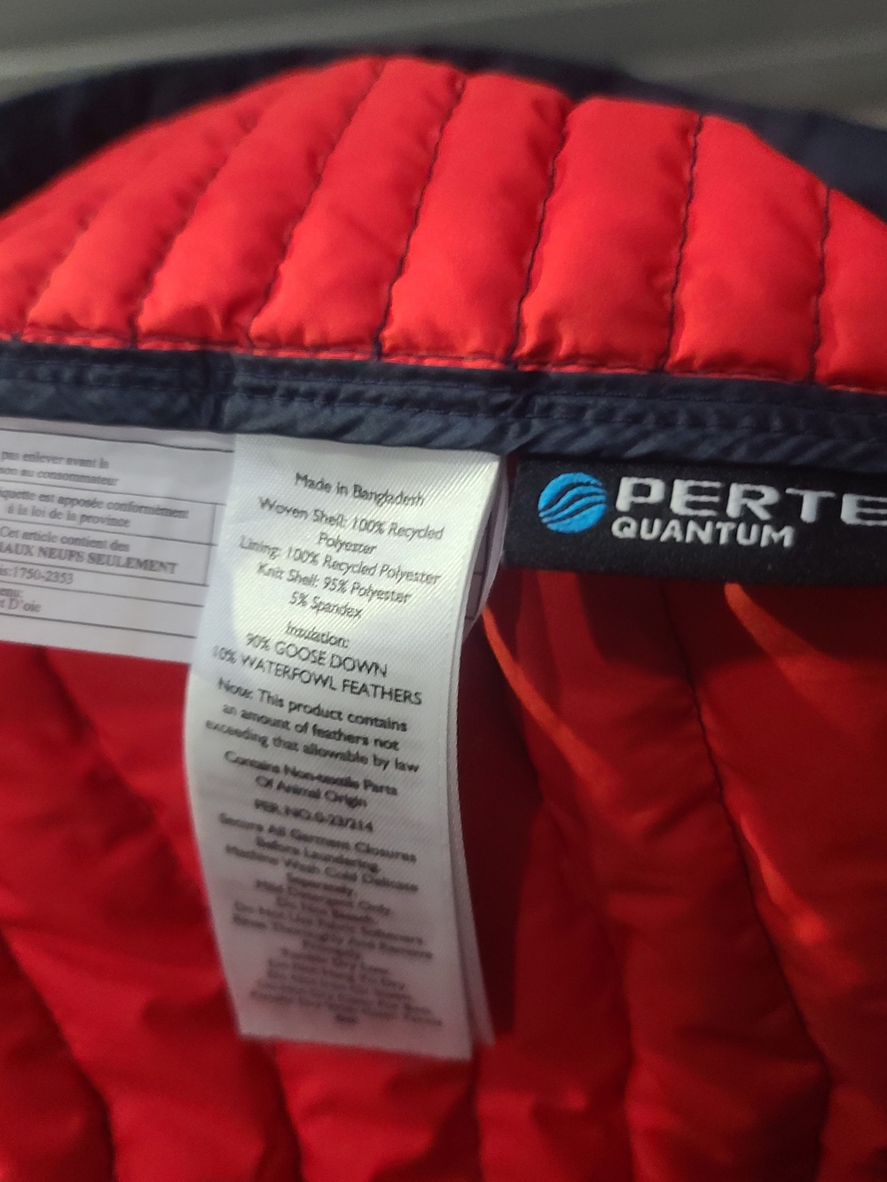 Eddie Bauer First Acent jacket with Red Zipper Accents - Picture 9 of 11